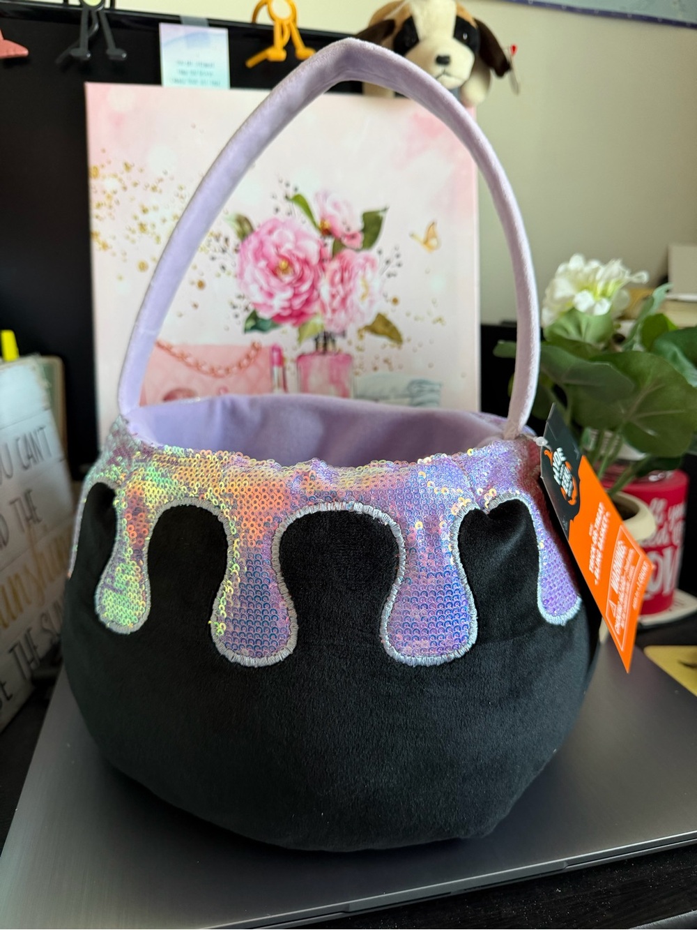 Hyde & Eek! Kids Black & Lavender Trick-or-Treat Bling Basket